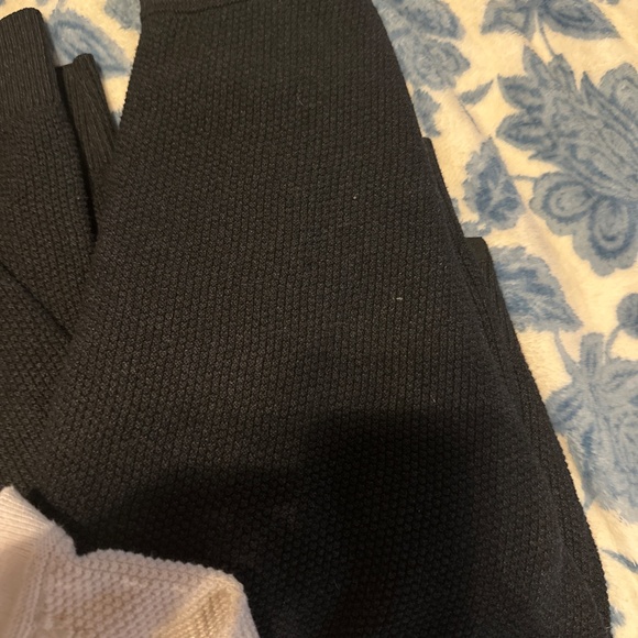 Lululemon long sleeve sweater - Picture 4 of 4